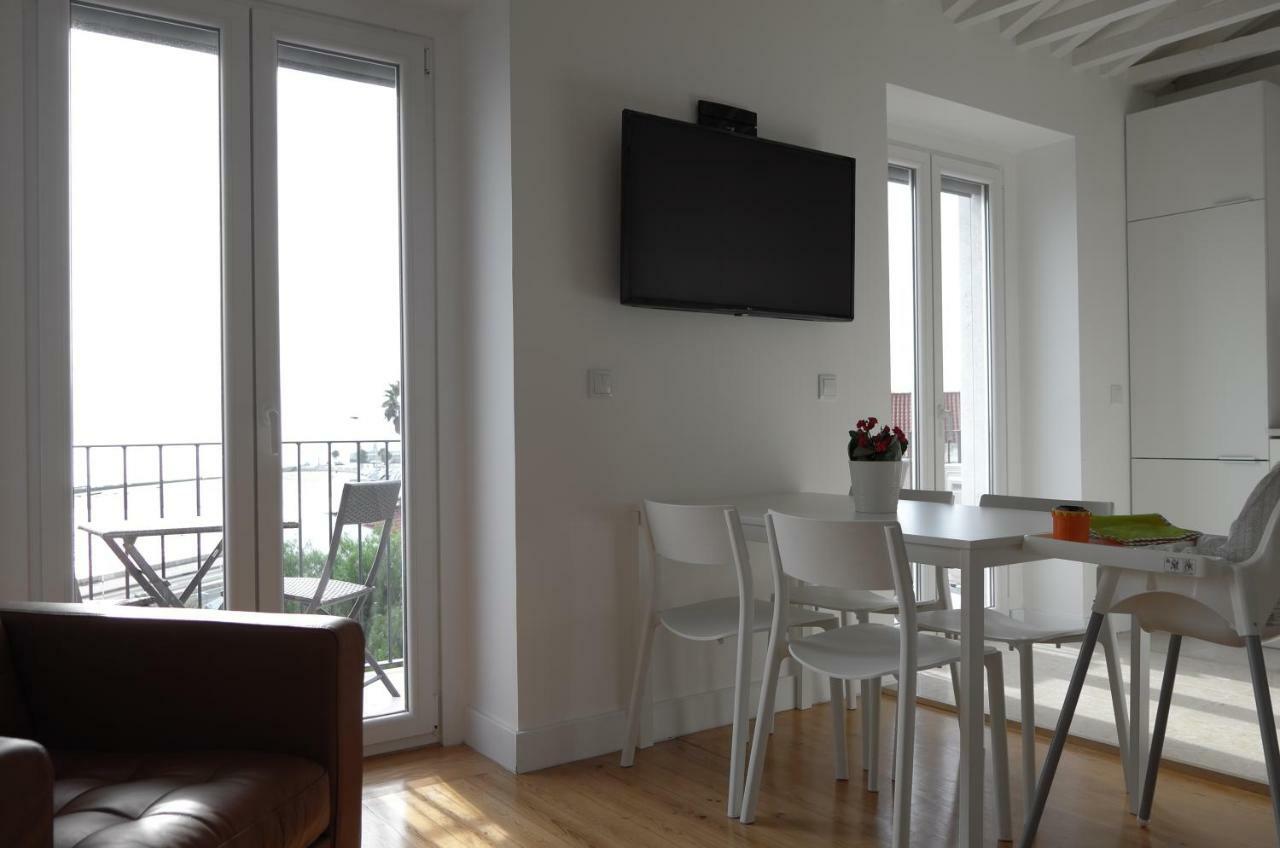 Ocean View Penthouse Apartment Paço de Arcos Екстериор снимка
